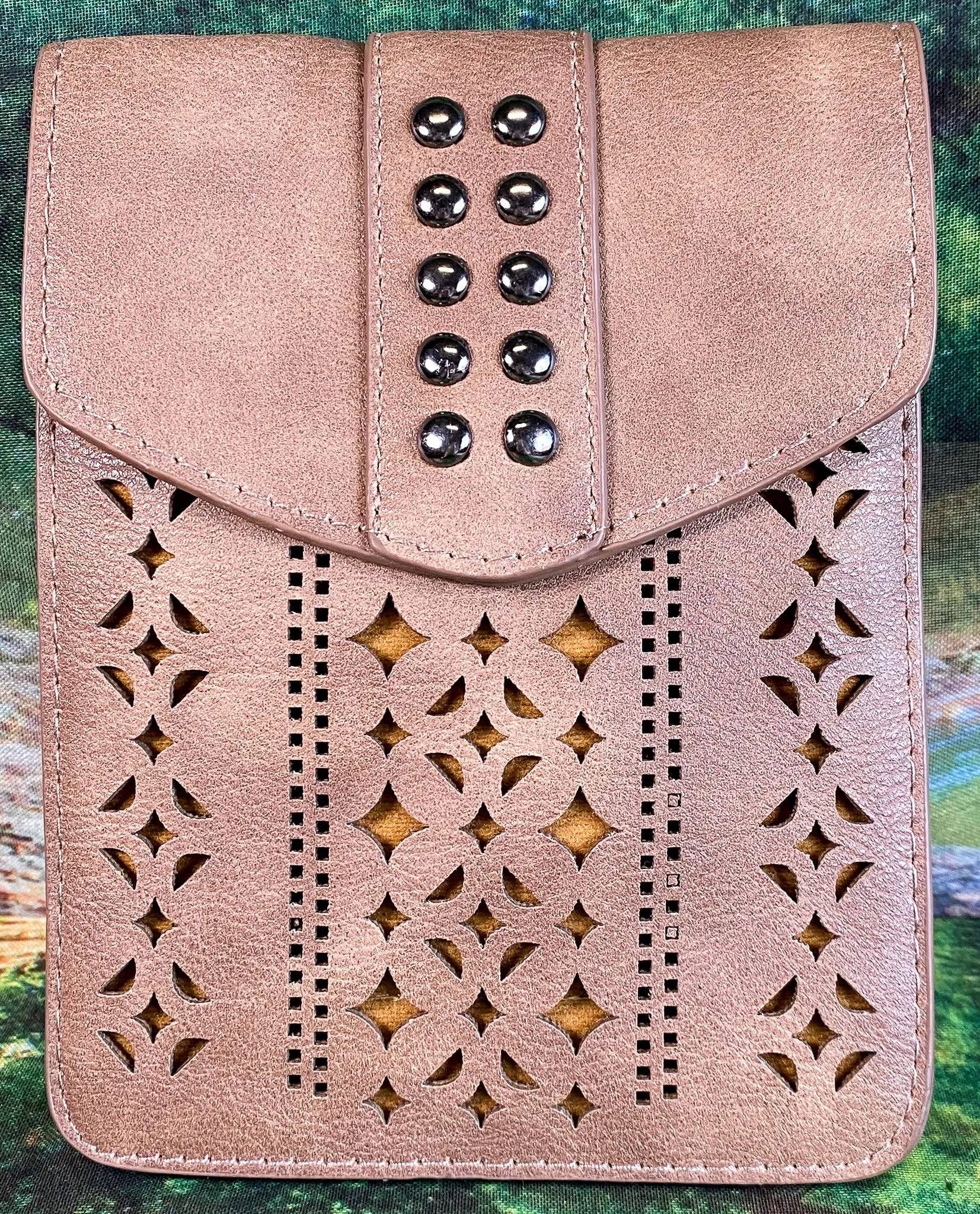 Multi Studs Cell Bag*