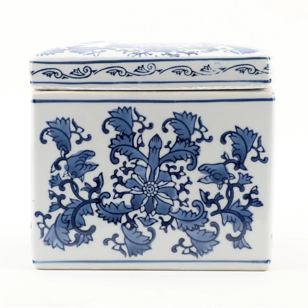 Porcelain Chic - Tissue Box