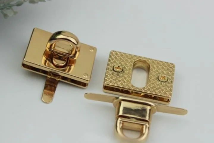 Rectangle Twist Turn Lock 32mm Purse Charm Organizer Luggage Hardware Antique Gold Lock And Key Closure Small Bag Clutch Metal Accessories