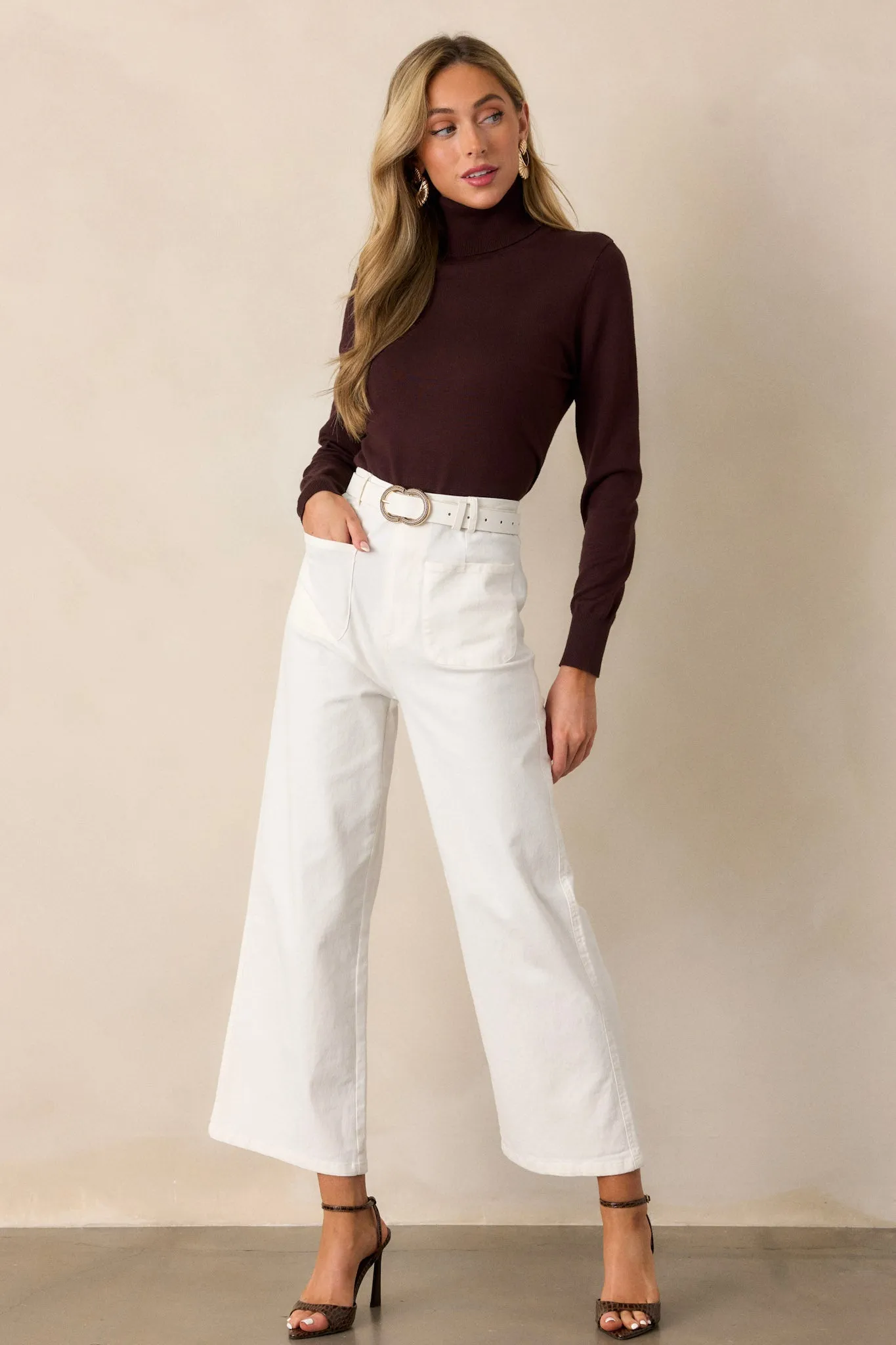 Sleek Silhouette Ivory Wide Leg Jeans