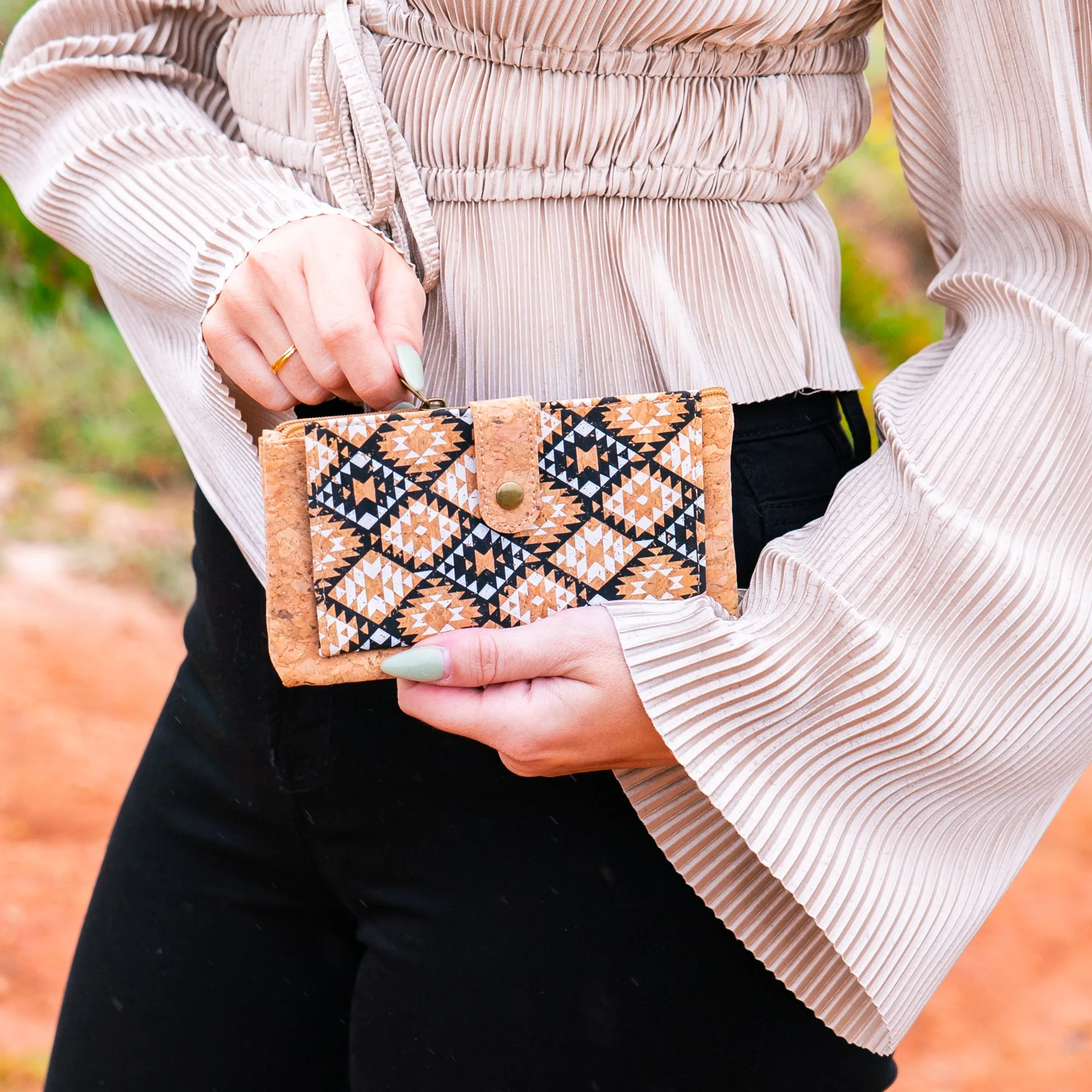 Sleek Vegan Cork Wallet BAG-2302