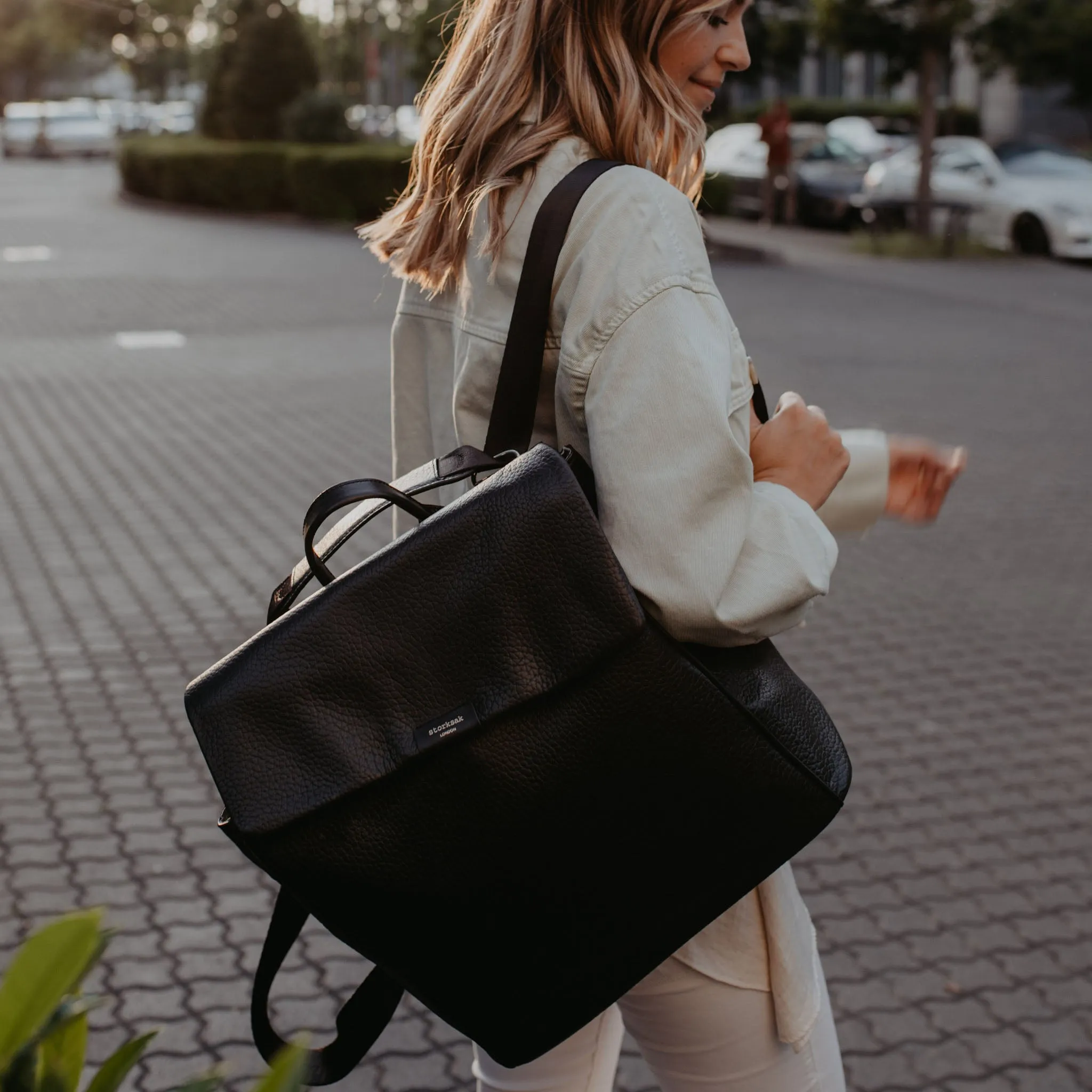 Storksak St. James Convertible Leather Backpack